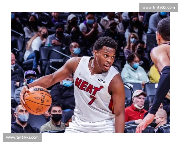 全球体育赛事回顾与前瞻：新赛季动态、明星球员与赛场热点解析